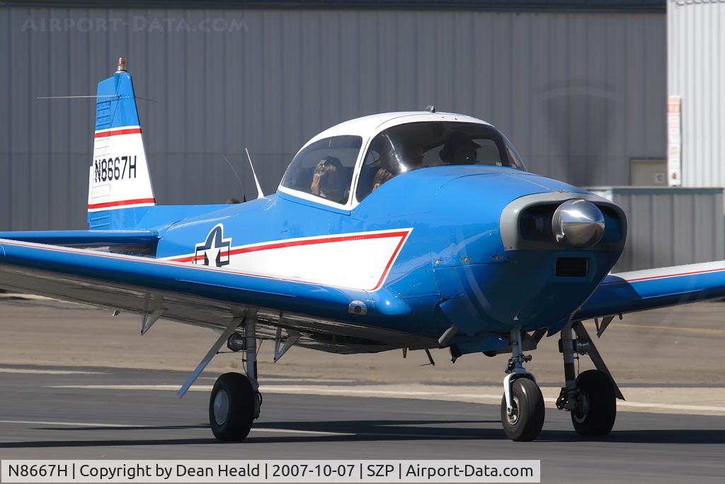 N8667H, 1947 North American Navion C/N NAV-4-667, 1947 North American Navion N8667H on takeoff roll RWY 4.