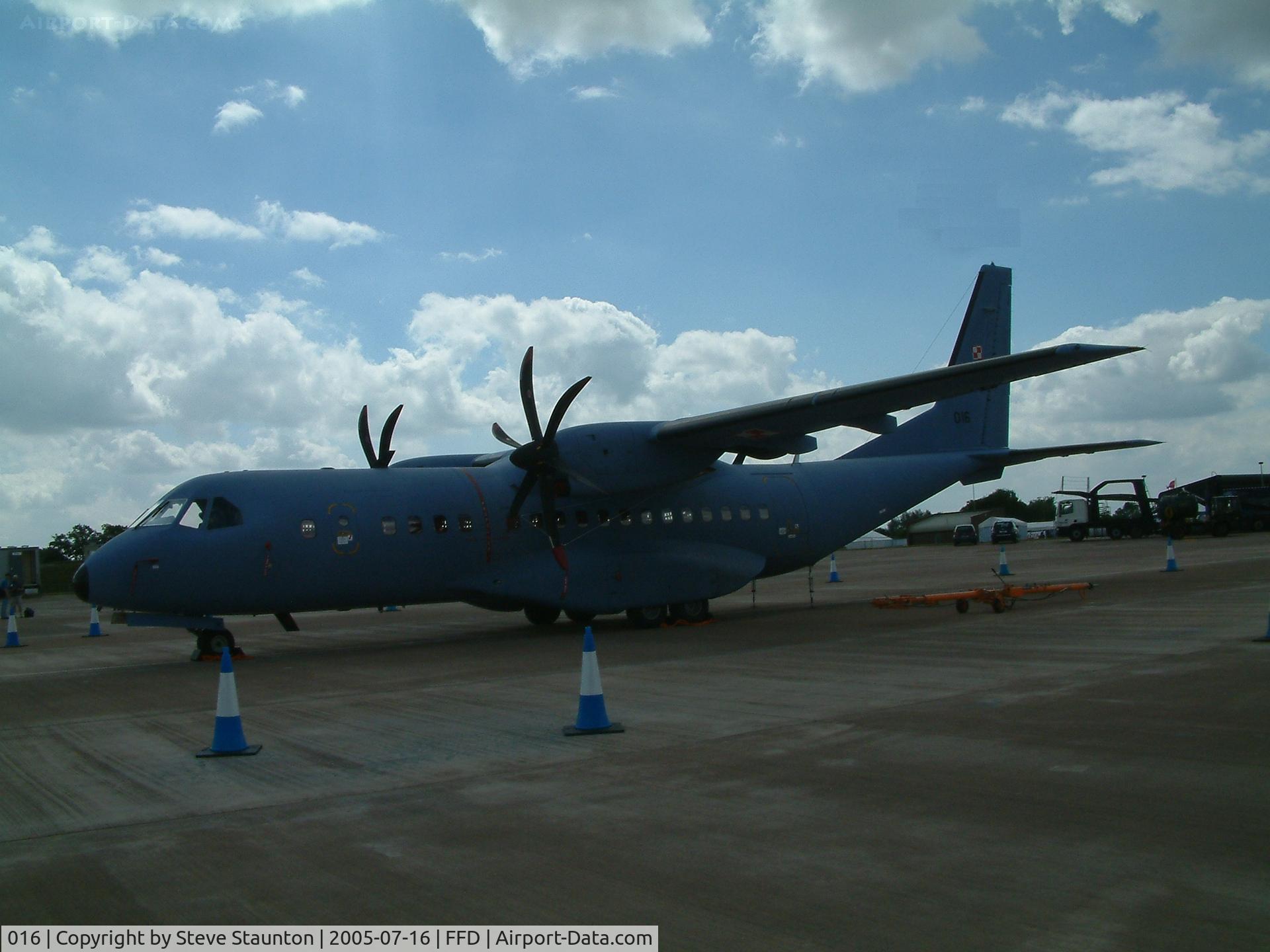 016, 2004 CASA C-295M C/N S-018, Royal International Air Tattoo 2005