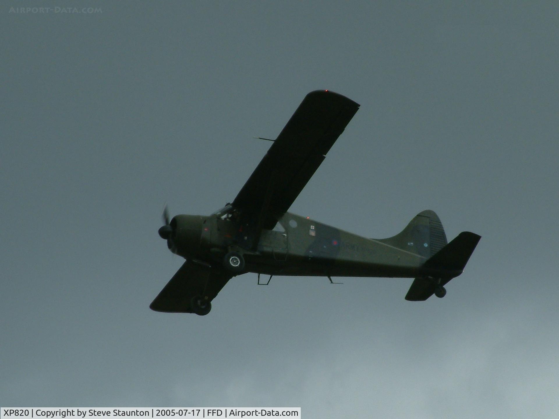 XP820, 1961 De Havilland Canada DHC-2 Beaver AL.1 C/N 1483, Royal International Air Tattoo 2005
