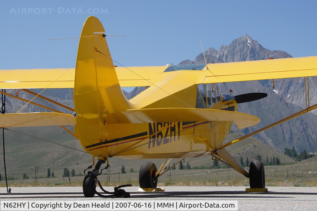 N62HY, 2004 Aviat A-1B Husky C/N 2258, Allen Air Inc. 2004 Aviat A-1B at Mammoth Yosemite Airport.