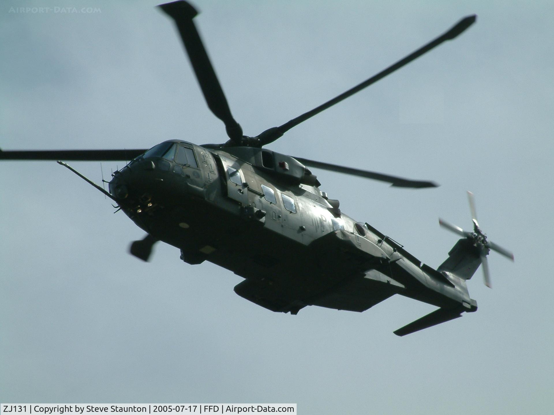 ZJ131, 2002 EHI EH101-411 Merlin HC4 C/N 50173/RAF15, Royal International Air Tattoo 2005