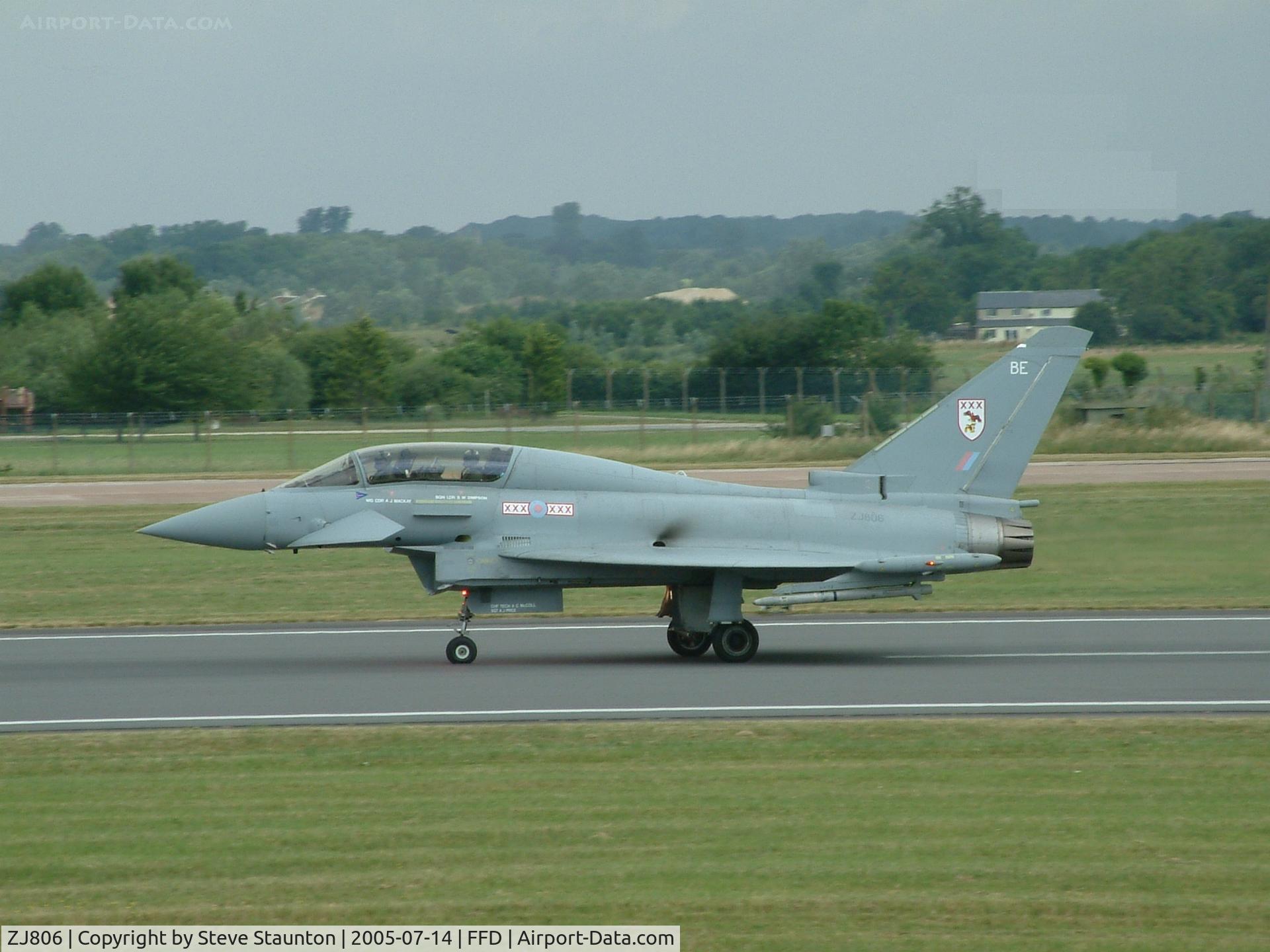 ZJ806, Eurofighter EF-2000 Typhoon T1 C/N 0023/BT007, Royal International Air Tattoo 2005