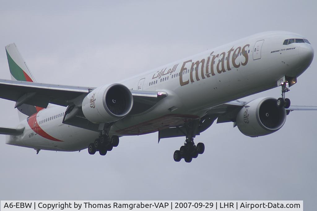 A6-EBW, 2006 Boeing 777-36N/ER C/N 32793, Emirates Boeing 777-300
