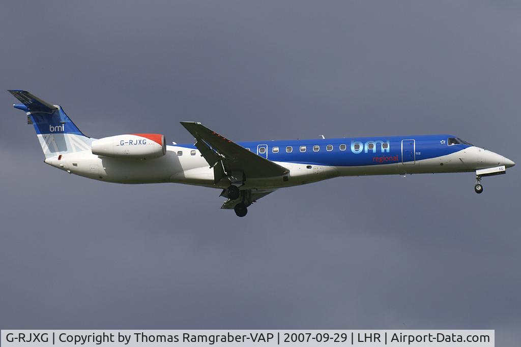 G-RJXG, 2001 Embraer EMB-145EP (ERJ-145EP) C/N 145390, BMI British Midland Embraer 145