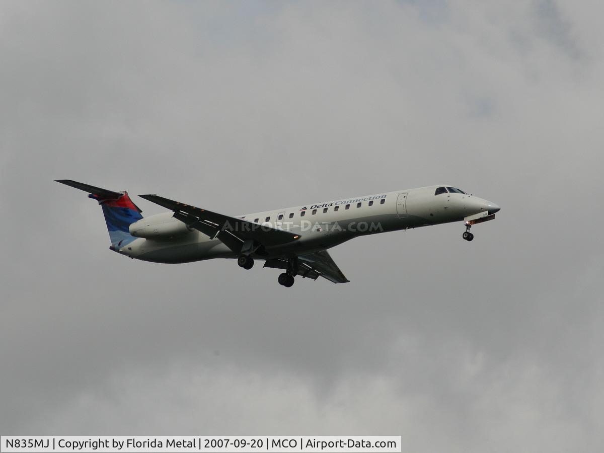 N835MJ, 2000 Embraer EMB-145LR C/N 145353, Delta Connection