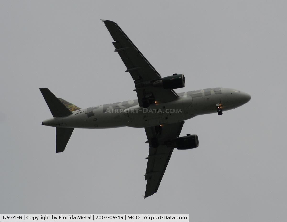 N934FR, 2004 Airbus A319-111 C/N 2287, L J Lynx