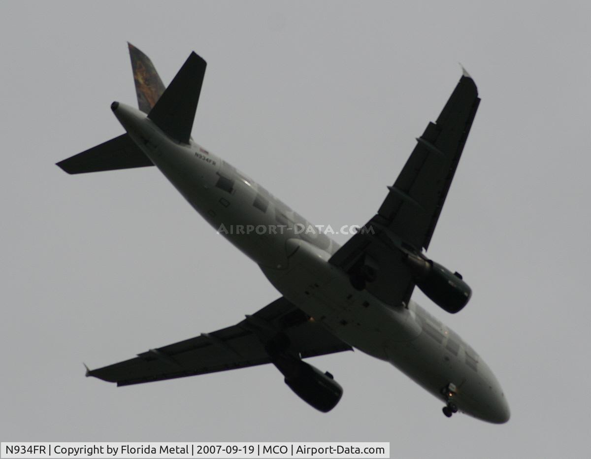 N934FR, 2004 Airbus A319-111 C/N 2287, L J Lynx