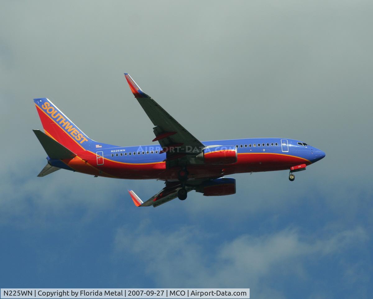 N225WN, 2005 Boeing 737-7H4 C/N 34333, Southwest
