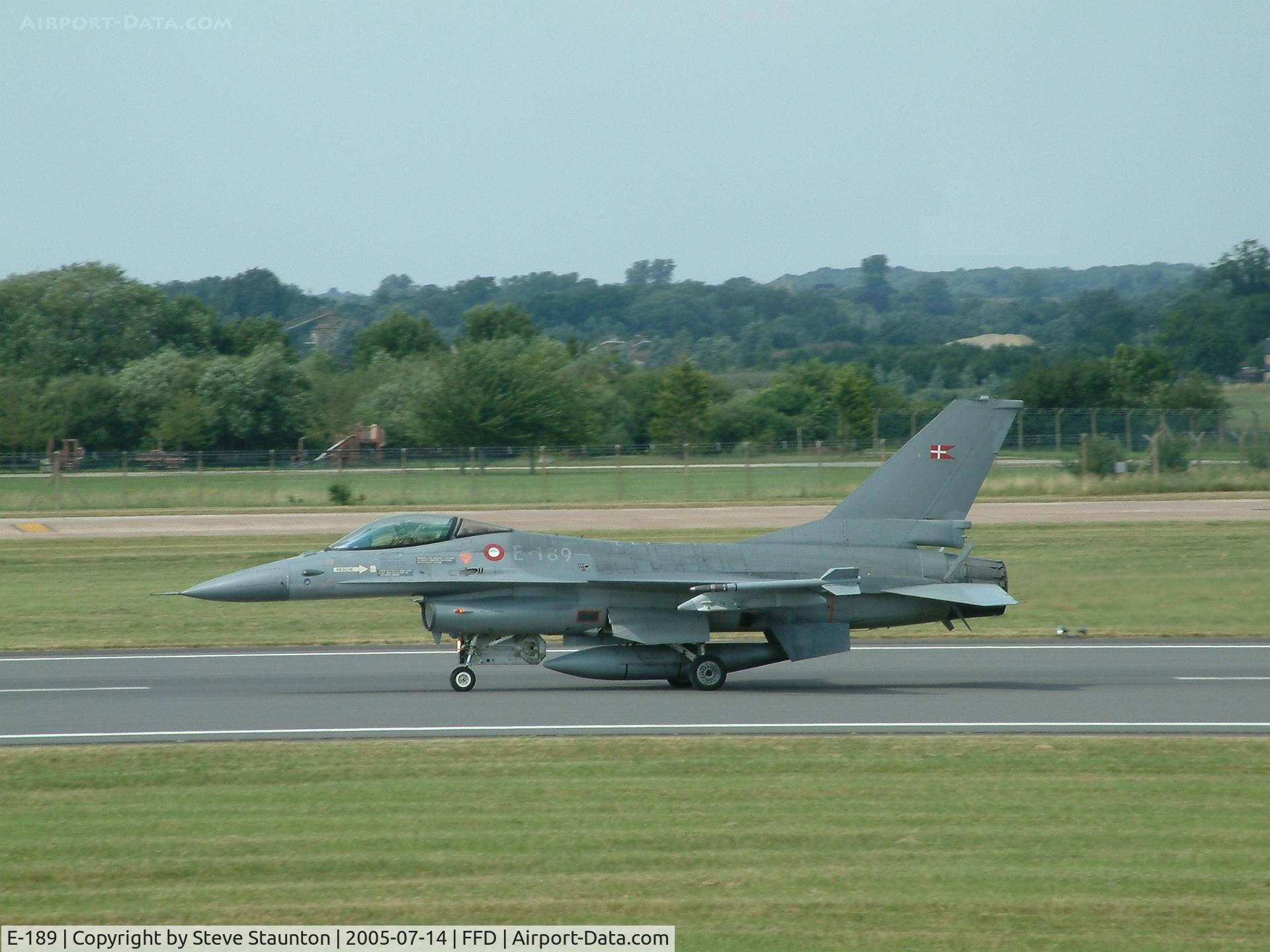 E-189, SABCA F-16AM Fighting Falcon C/N 6F-16, Royal International Air Tattoo 2005