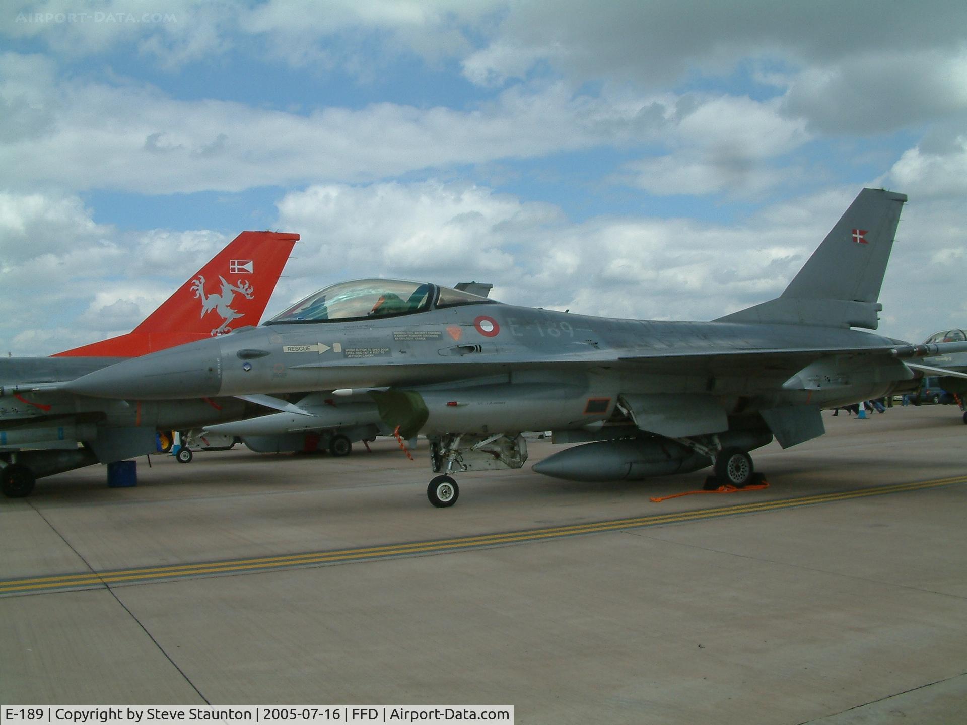 E-189, SABCA F-16AM Fighting Falcon C/N 6F-16, Royal International Air Tattoo 2005