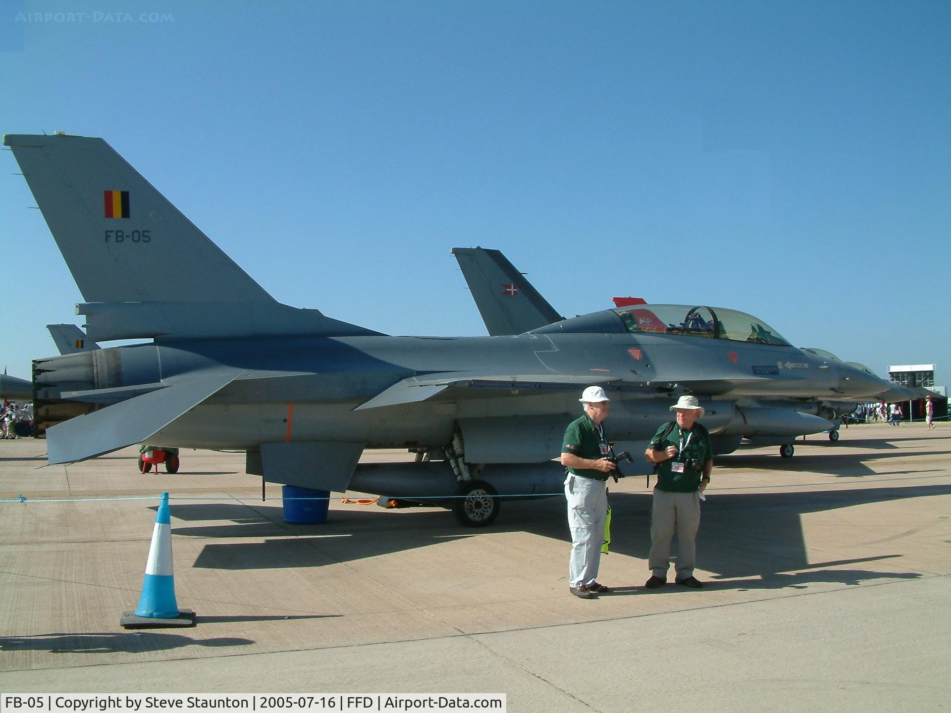 FB-05, General Dynamics F-16BM Fighting Falcon C/N 6J-5, Royal International Air Tattoo 2005