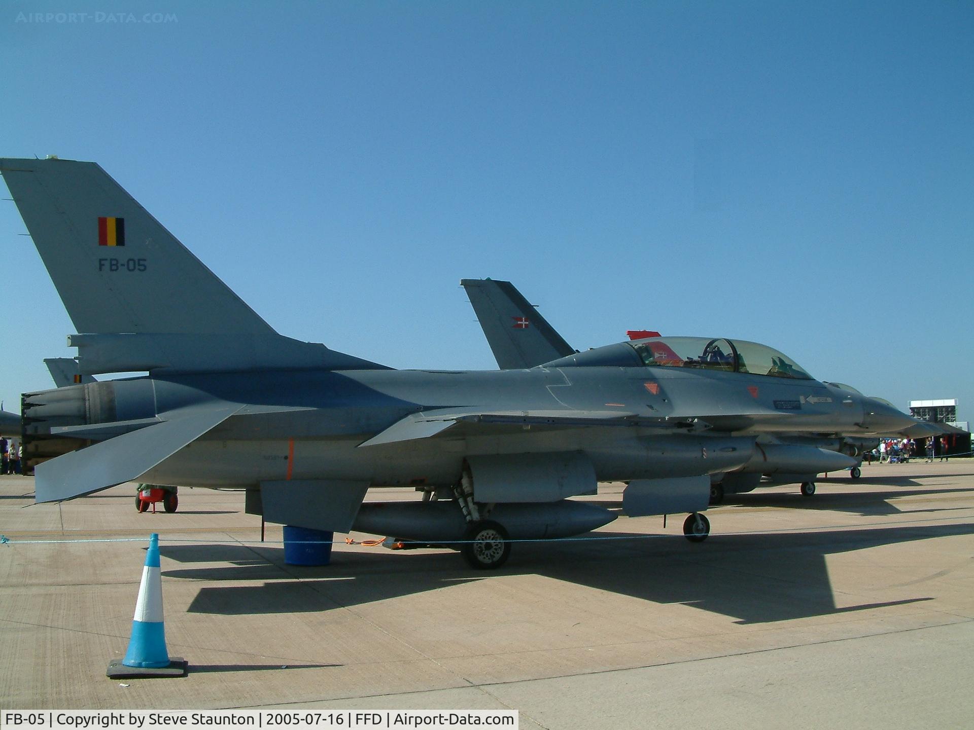 FB-05, General Dynamics F-16BM Fighting Falcon C/N 6J-5, Royal International Air Tattoo 2005
