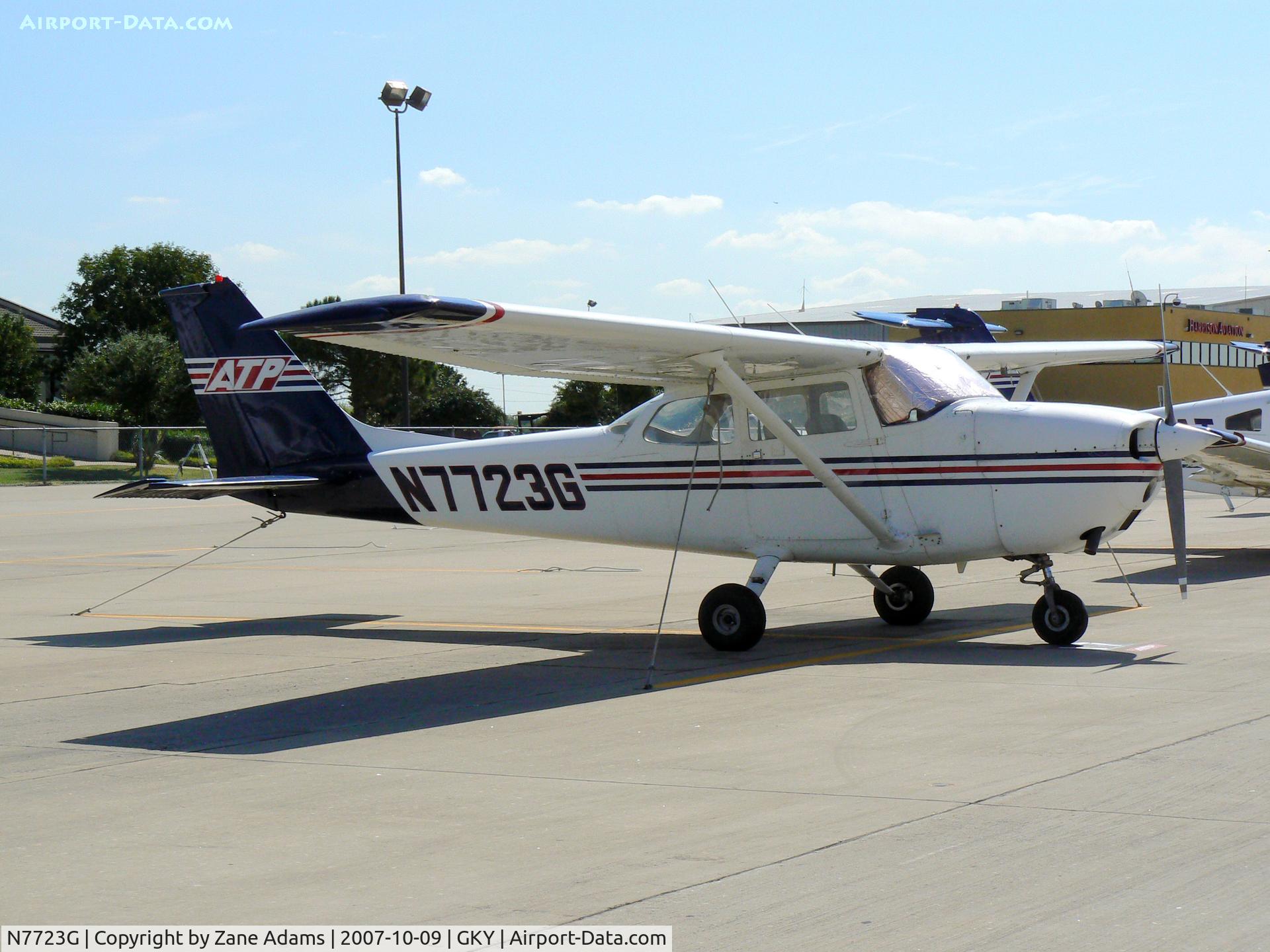 N7723G, 1970 Cessna 172L C/N 17259423, On the ramp at Arlington Muni - ATP