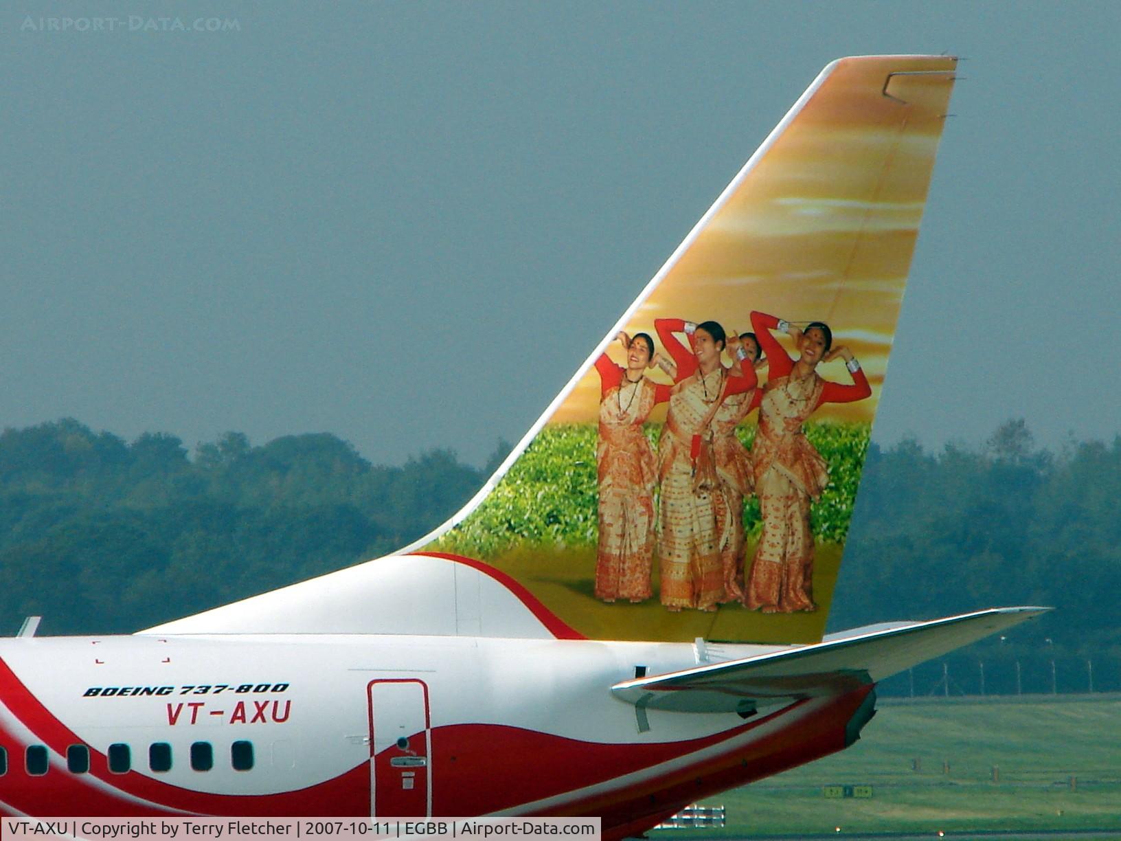 VT-AXU, 2007 Boeing 737-8HG C/N 36332, One of the two stunning tail liveries on this aircraft