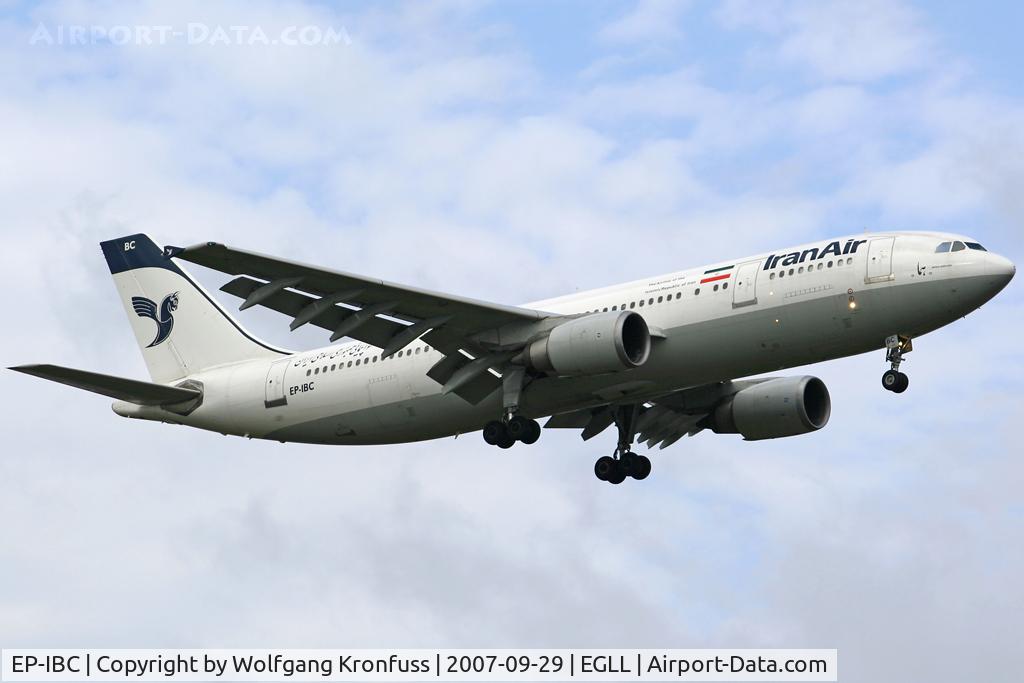 EP-IBC, 1992 Airbus A300B4-605R C/N 632, instead of the usual B747 :O(