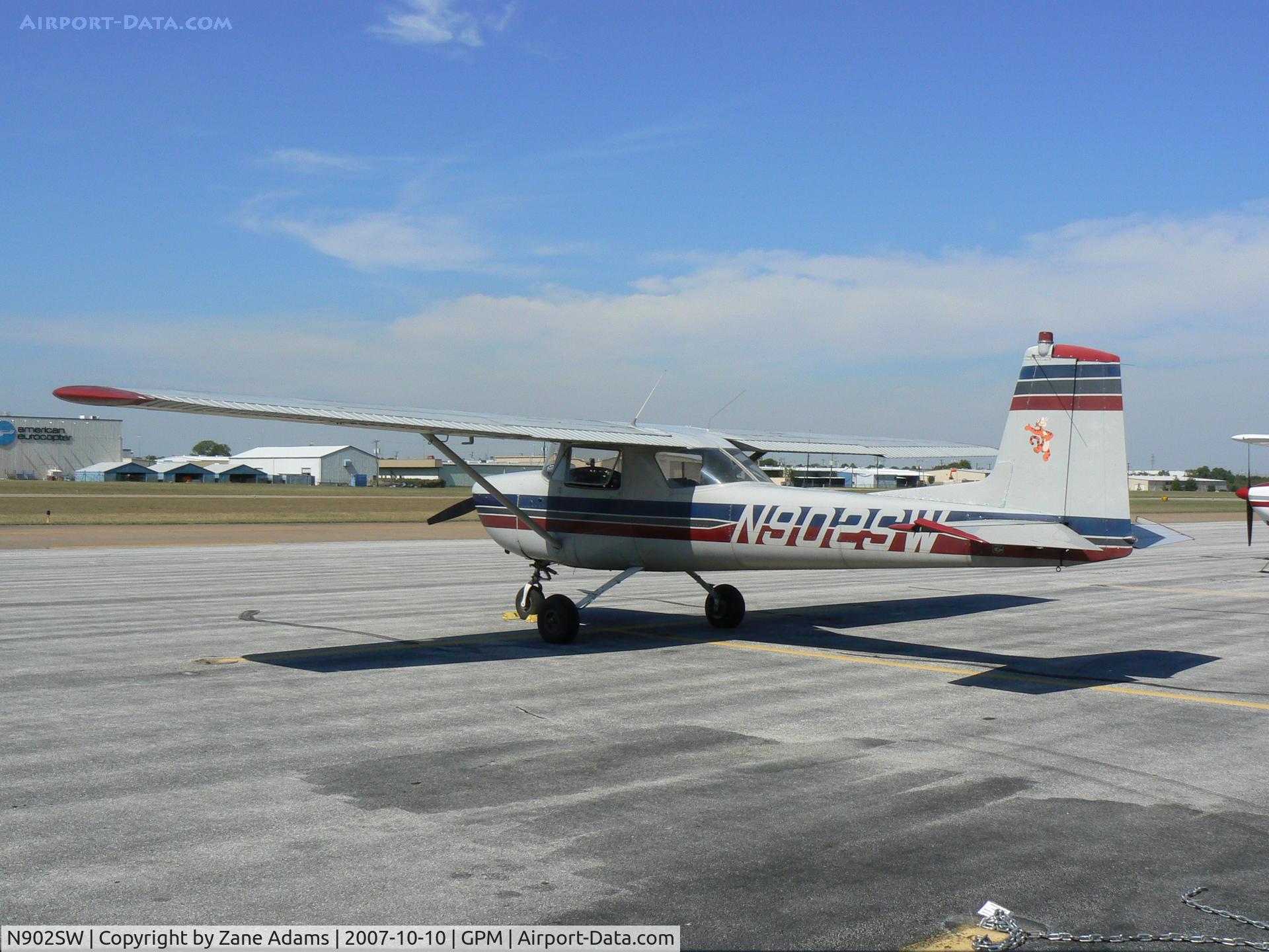 N902SW, 1964 Cessna 150E C/N 15061144, On the ramp at Grand Prairie