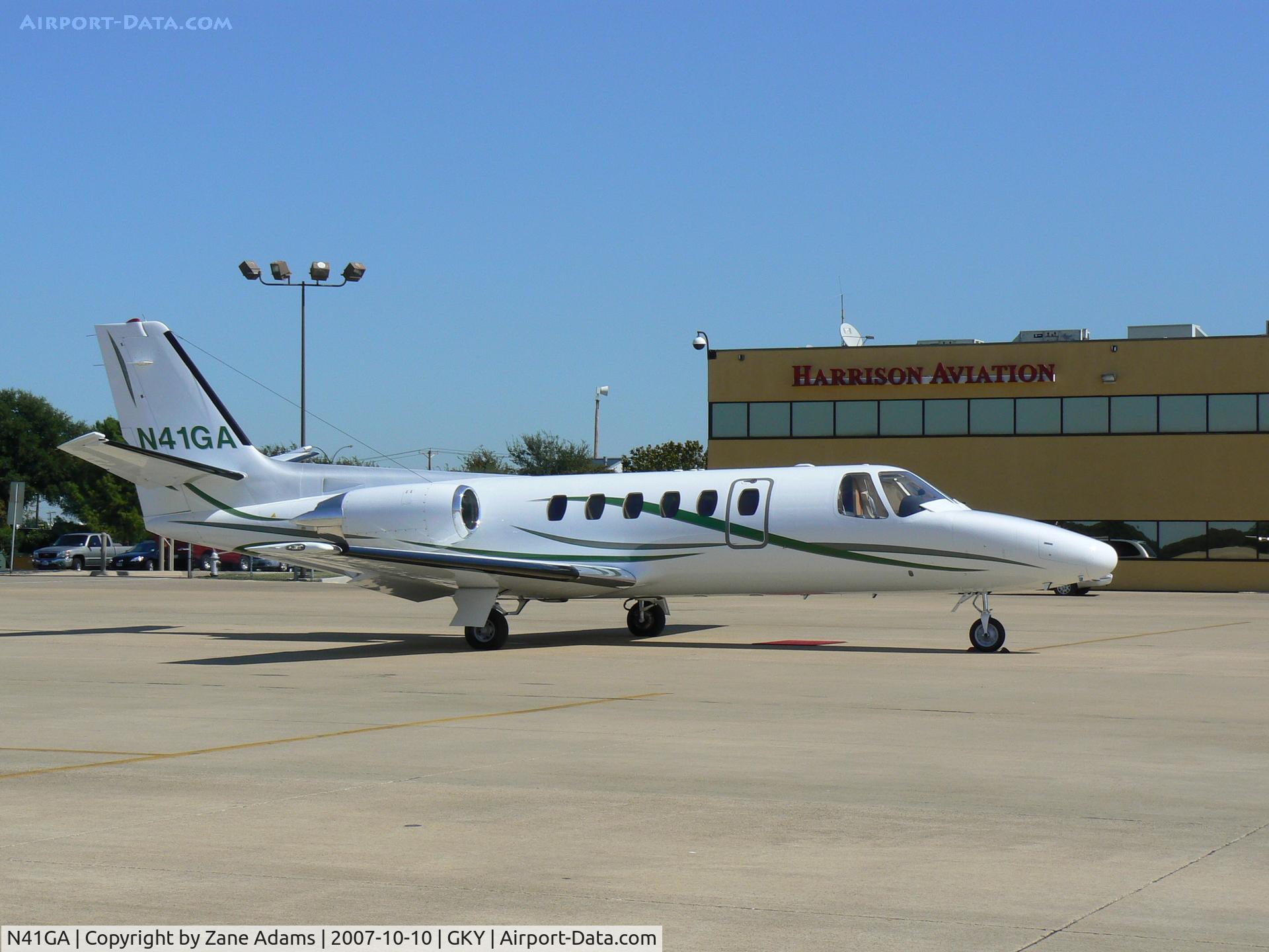 N41GA, 1978 Cessna 550 C/N 550-0042, on the ramp at Arlington Muni