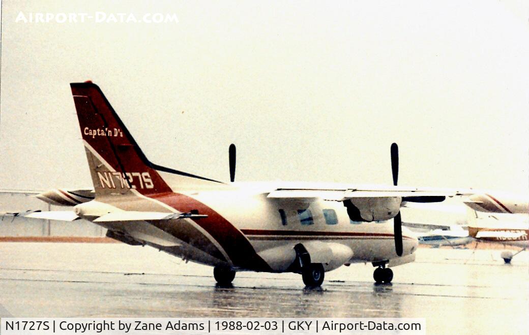 N1727S, Mitsubishi MU-2B-60 Marquise C/N 1504 S.A., On the ramp at Arlington Muni - Captain D's paint