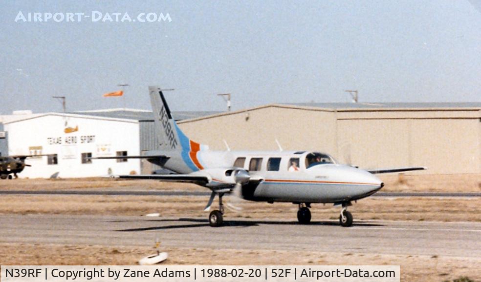 N39RF, 1979 Piper Aerostar 601P C/N 61P06337963290, Aerostar 600 take off form North West Regional (Aero Valley)