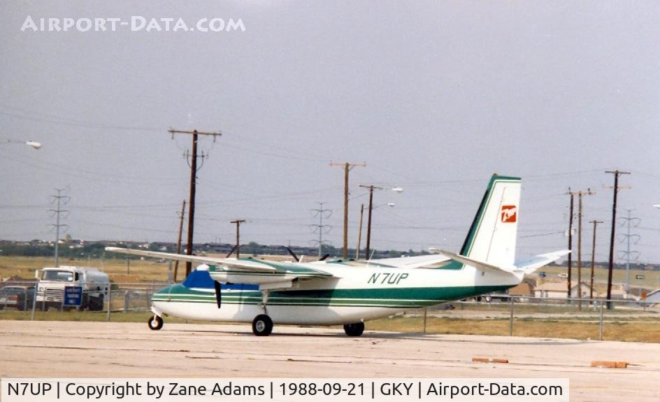 N7UP, 1964 Aero Commander 680FL Commander C/N 1349-29, 7UP paint