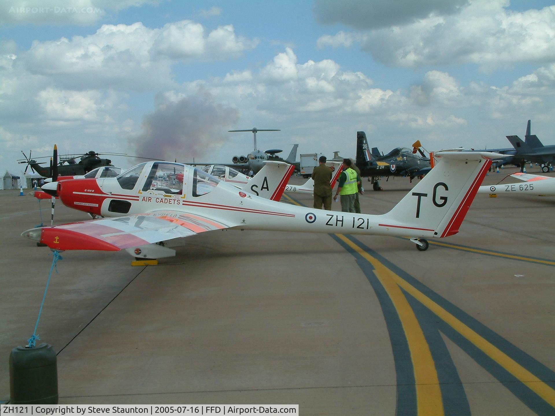 ZH121, Grob G-109B Vigilant T1 C/N 6514, Royal International Air Tattoo 2005