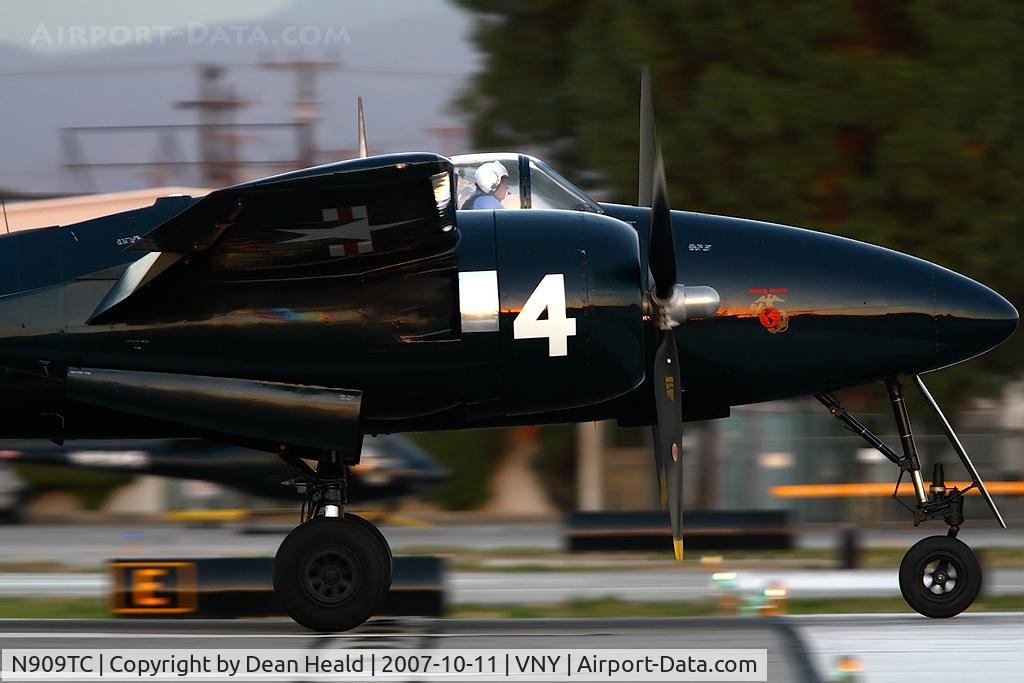 N909TC, 1945 Grumman F7F-3P Tigercat C/N 80425, Grumman F7F-3P Tigercat NX909TC landing RWY 16R.