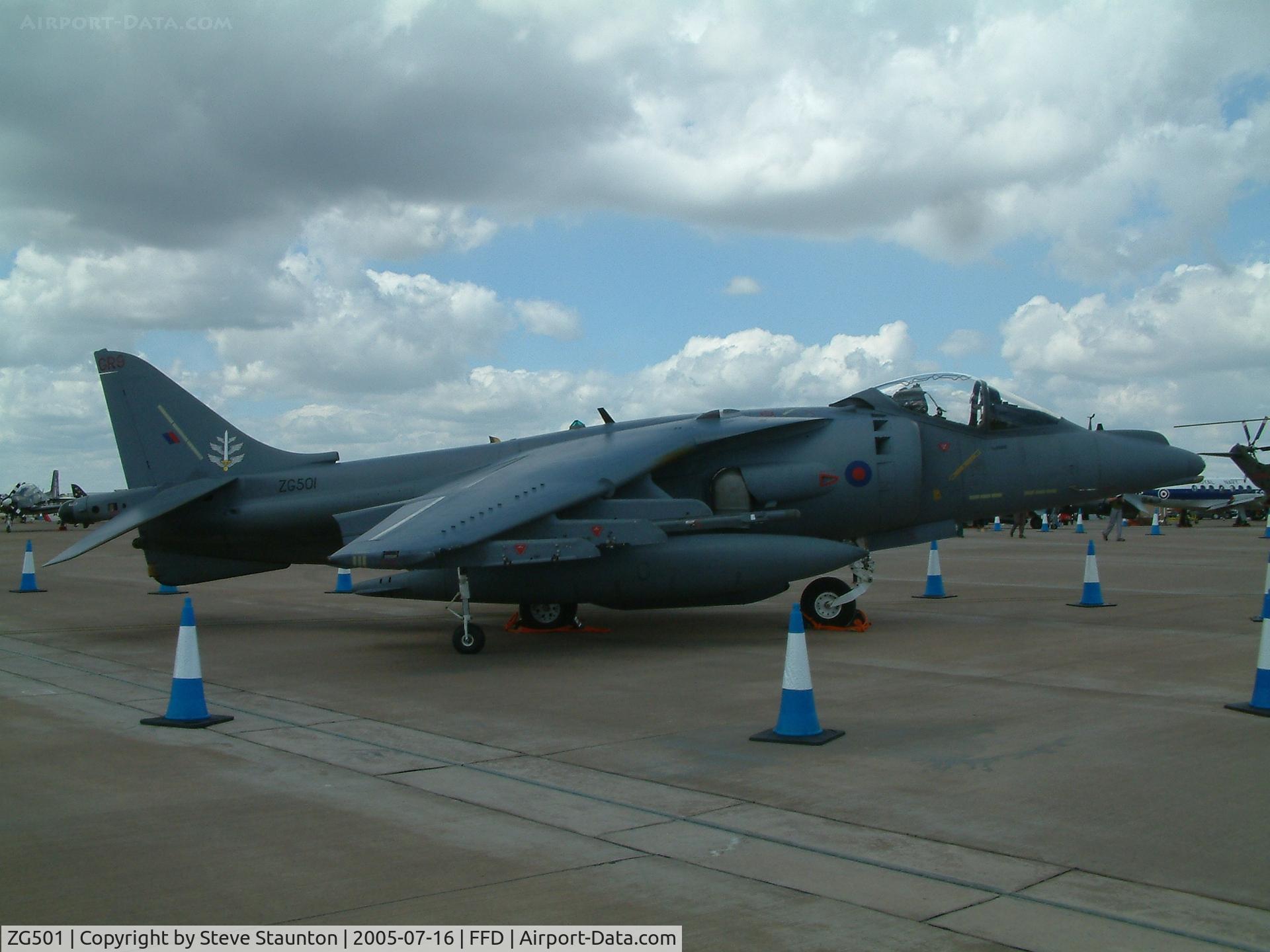 ZG501, British Aerospace Harrier GR.9 C/N P72, Royal International Air Tattoo 2005