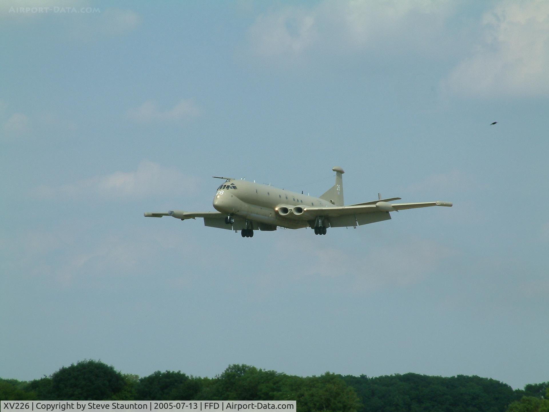 XV226, 1968 Hawker Siddeley Nimrod MR.2 C/N 8001, Royal International Air Tattoo 2005