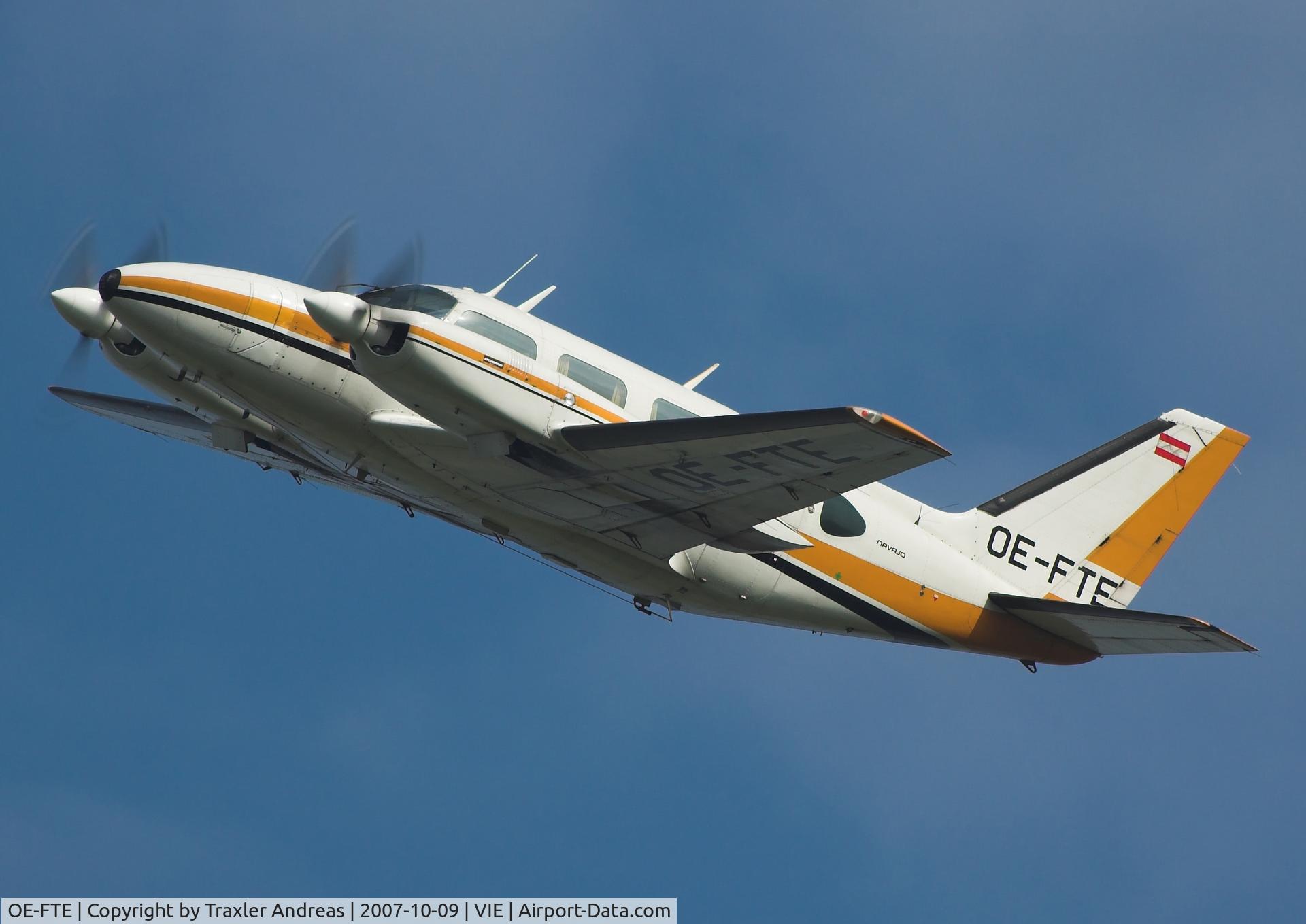 OE-FTE, Piper PA-31 C/N 31-7400978, RWY 29, after powerful take off
