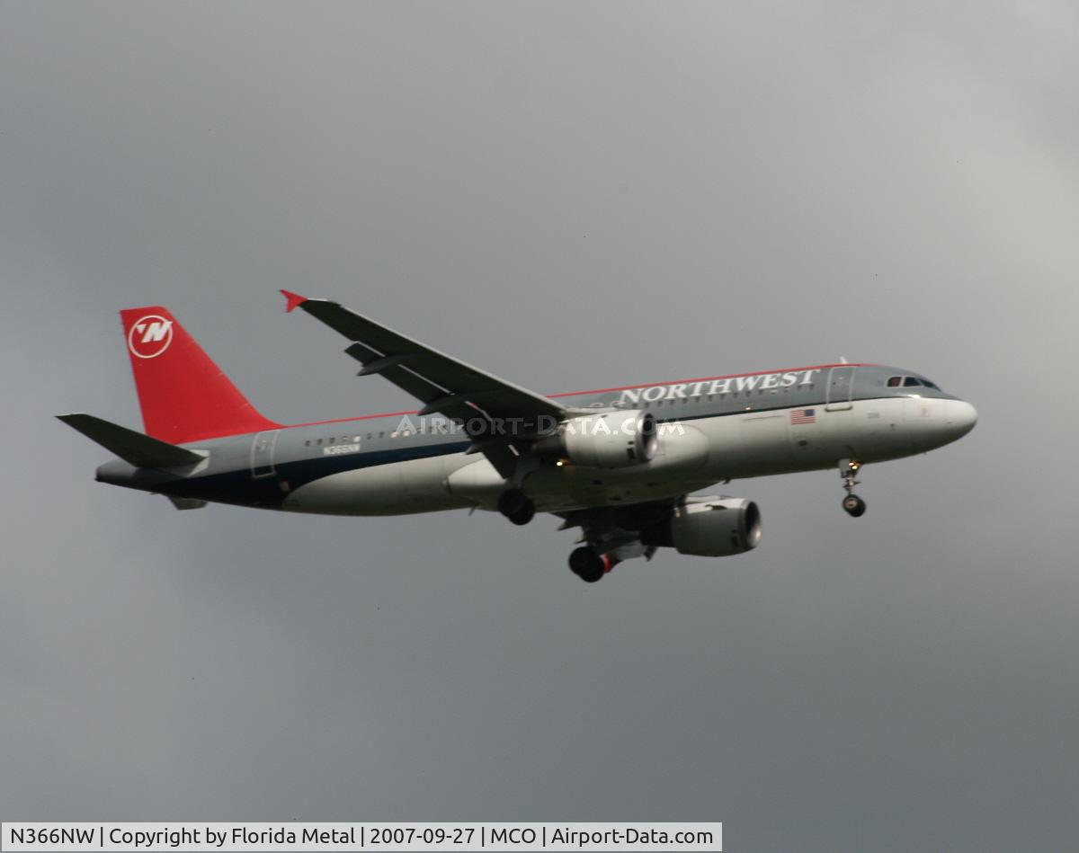 N366NW, 1999 Airbus A320-212 C/N 0981, Northwest