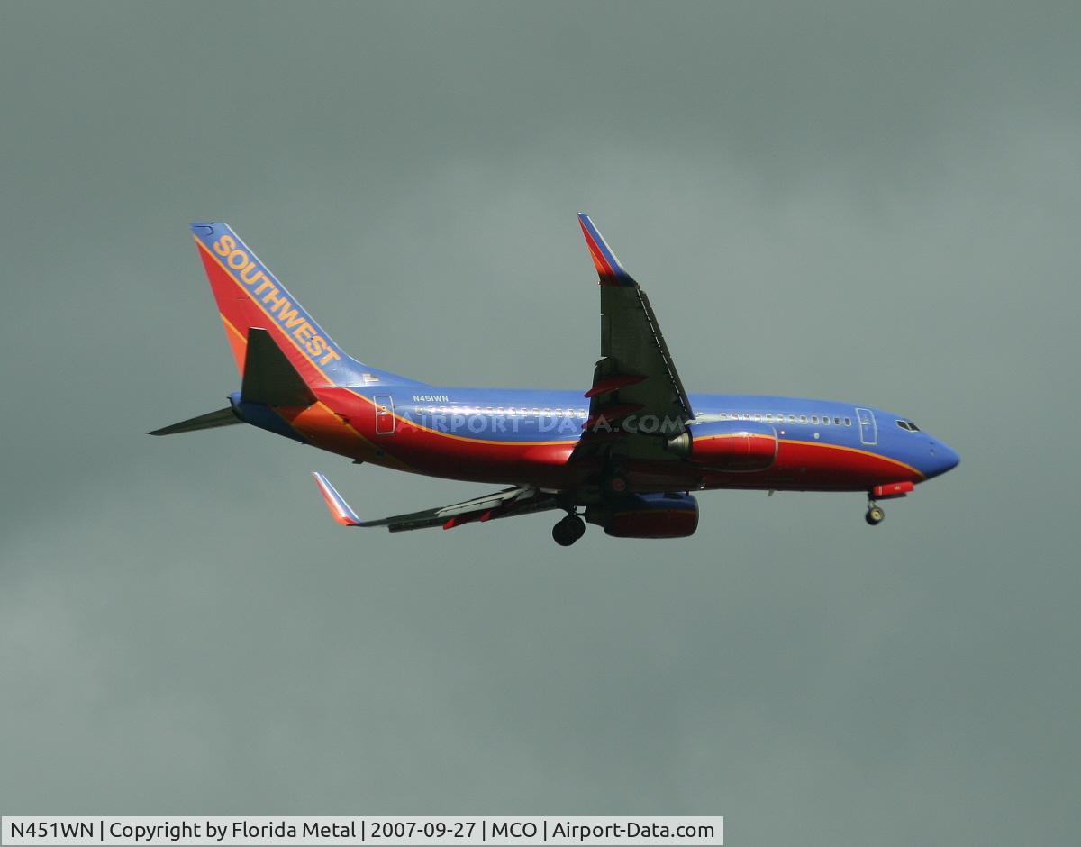 N451WN, 2004 Boeing 737-7H4 C/N 32495, Southwest