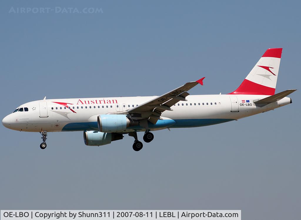 OE-LBO, 1998 Airbus A320-214 C/N 776, Landing rwy 25R