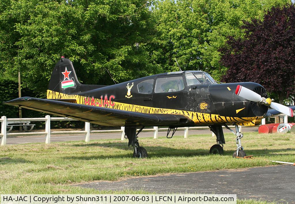 HA-JAC, 1980 Yakovlev Yak-18T C/N 22202034139, Old russian plane parked here...