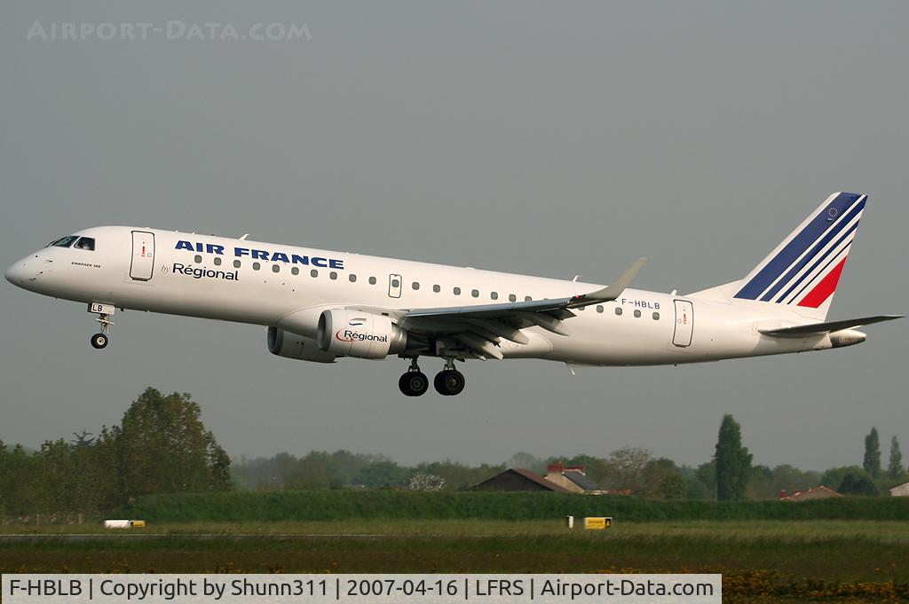 F-HBLB, 2007 Embraer 190LR (ERJ-190-100LR) C/N 19000060, Landing rwy 03