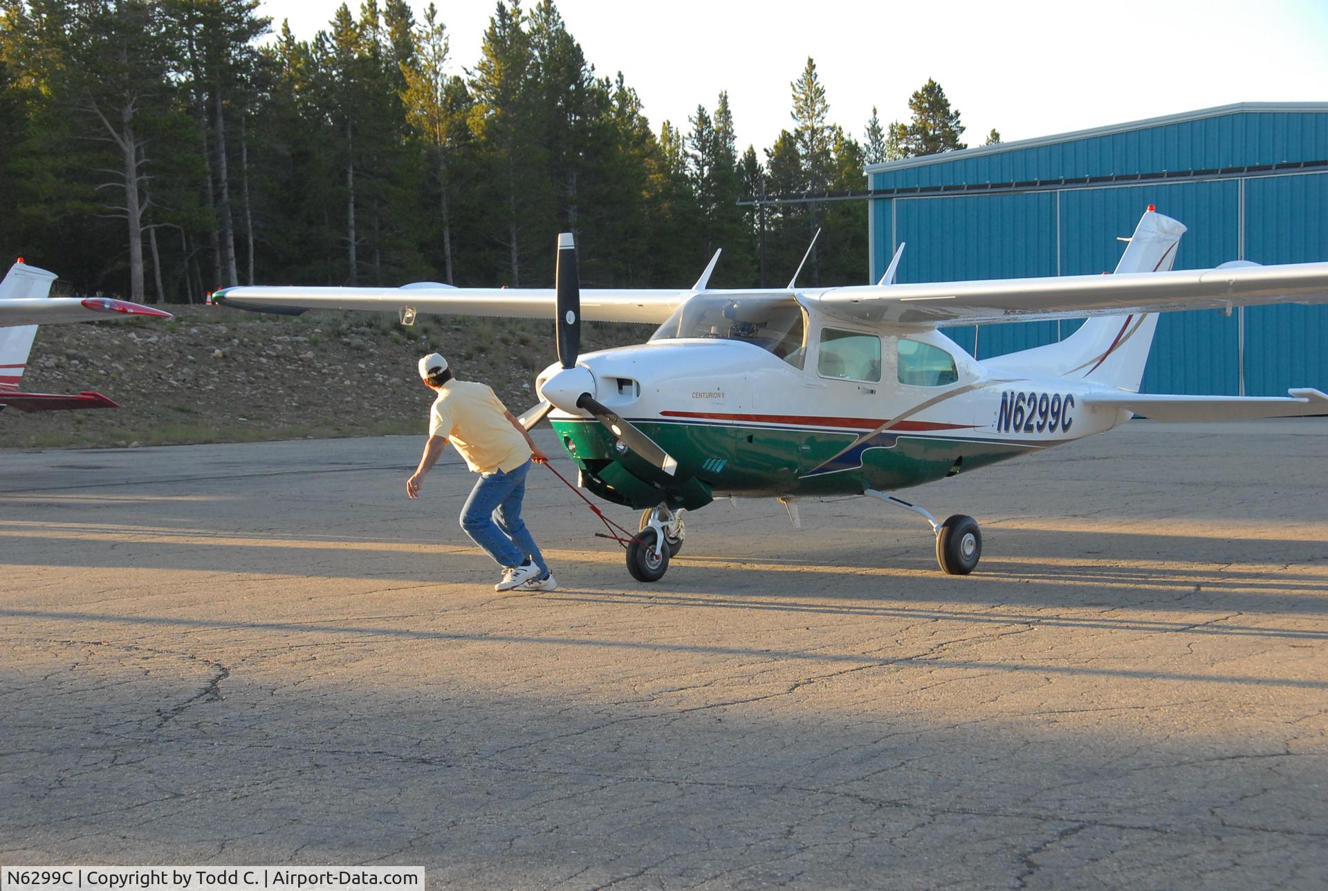 N6299C, 1980 Cessna T210N Turbo Centurion C/N 21063858, Casper the Ghost with color