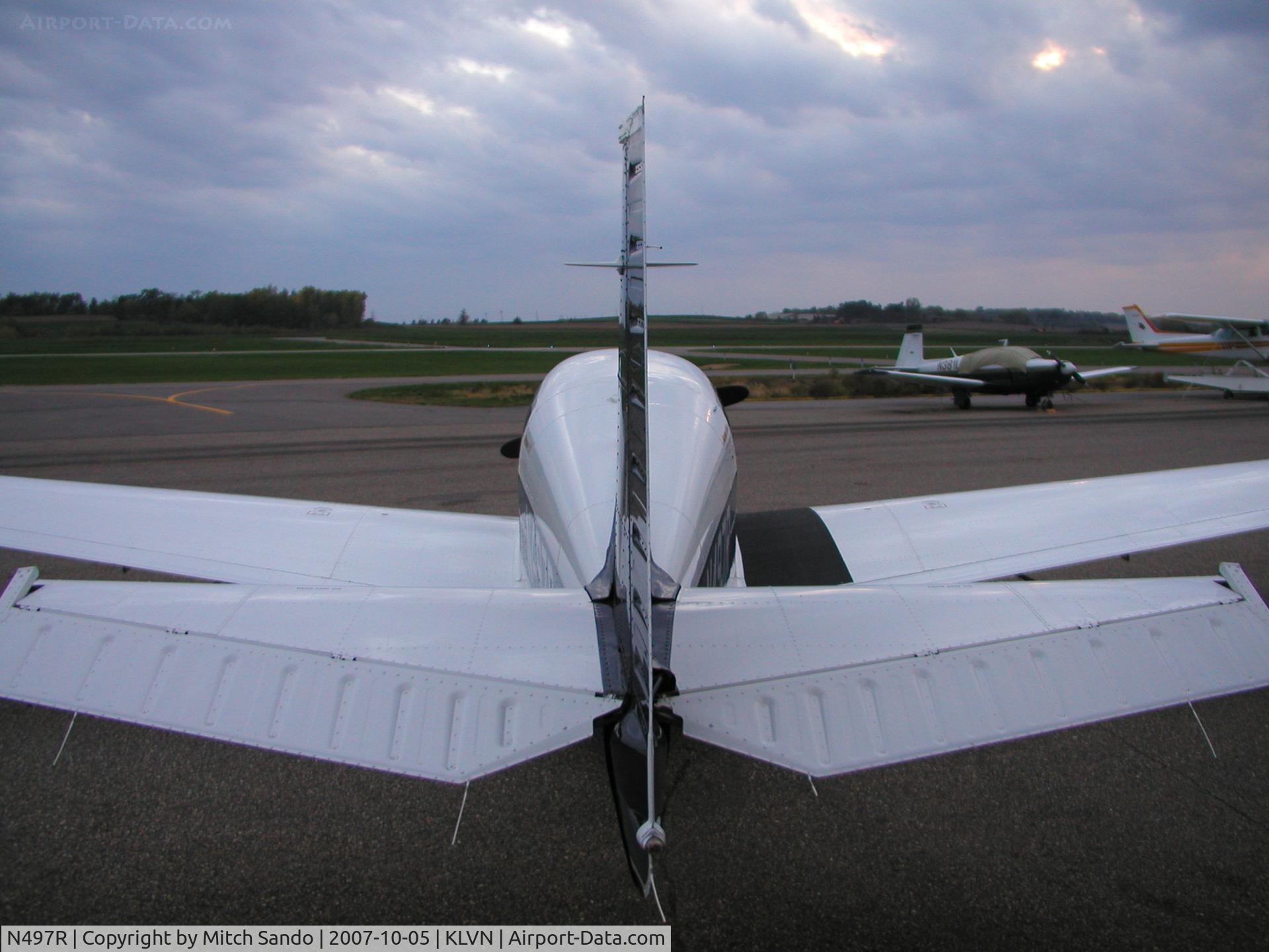 N497R, 1989 Mooney M20J 201 C/N 24-3080, Parked on the ramp at Airlake.