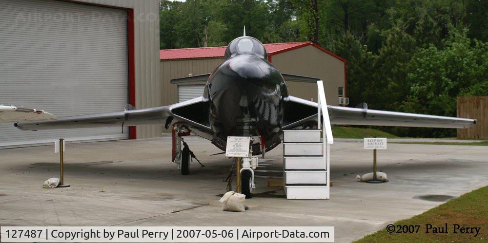 127487, Grumman F9F-6P Cougar C/N Not found 127487, A classic...back when Gloss Midnight Blue was the norm