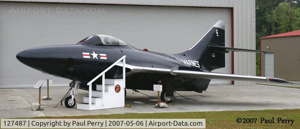 127487, Grumman F9F-6P Cougar C/N Not found 127487, Here you can see, no forward camera, just the down and obliques