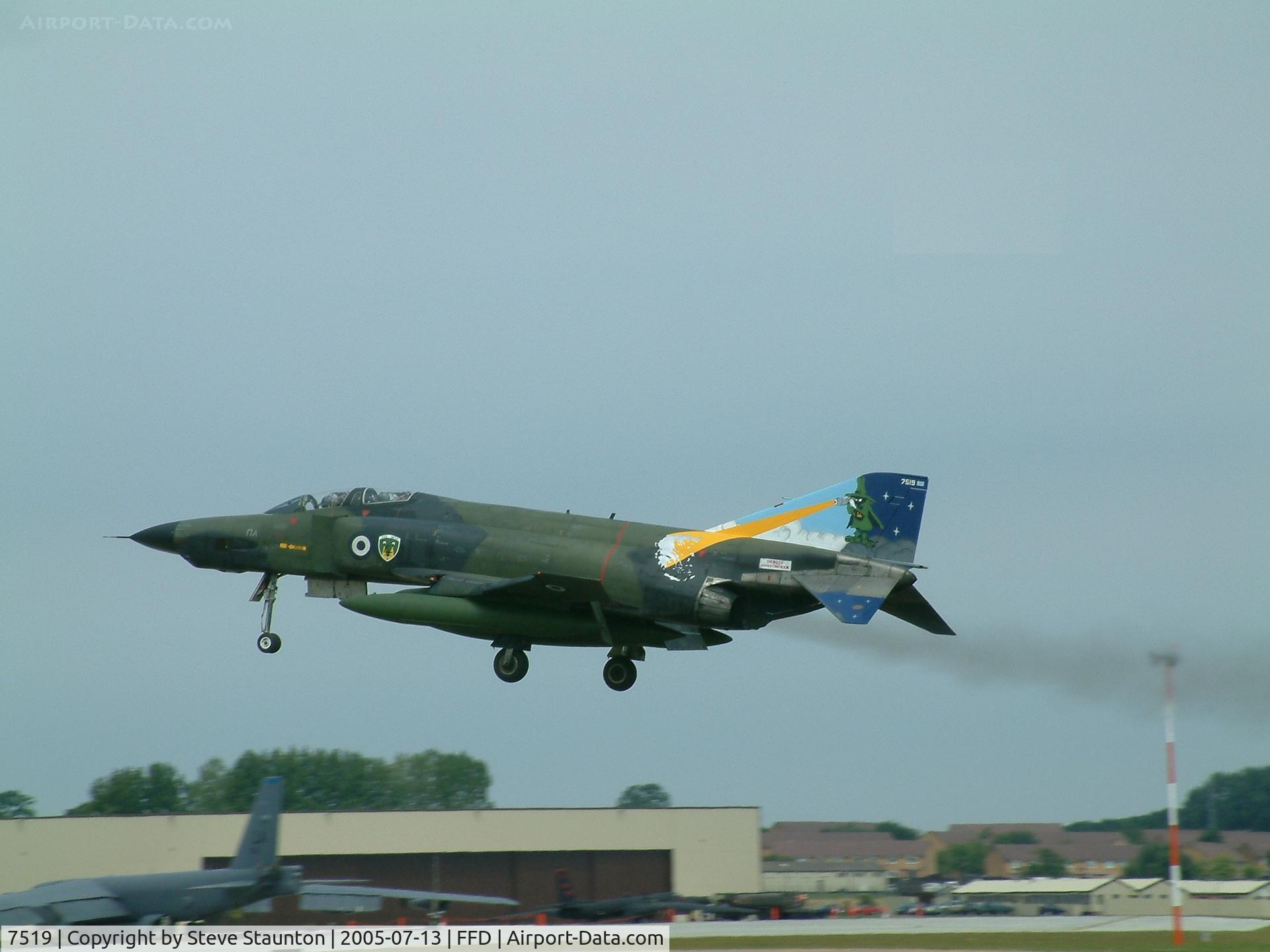 7519, 1969 McDonnell Douglas RF-4E Phantom II C/N 4164, Royal International Air Tattoo 2005