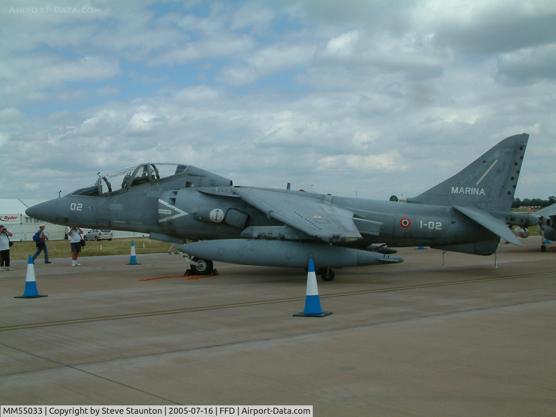 MM55033, McDonnell Douglas TAV-8B Harrier II C/N T020, Royal International Air Tattoo 2005