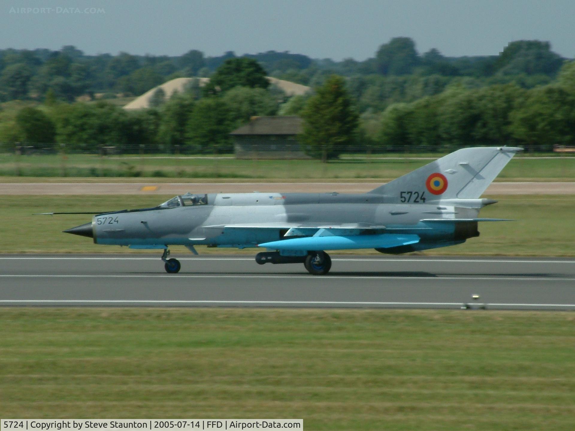 5724, Mikoyan-Gurevich MiG-21 C/N 96005724/0418, Royal International Air Tattoo 2005