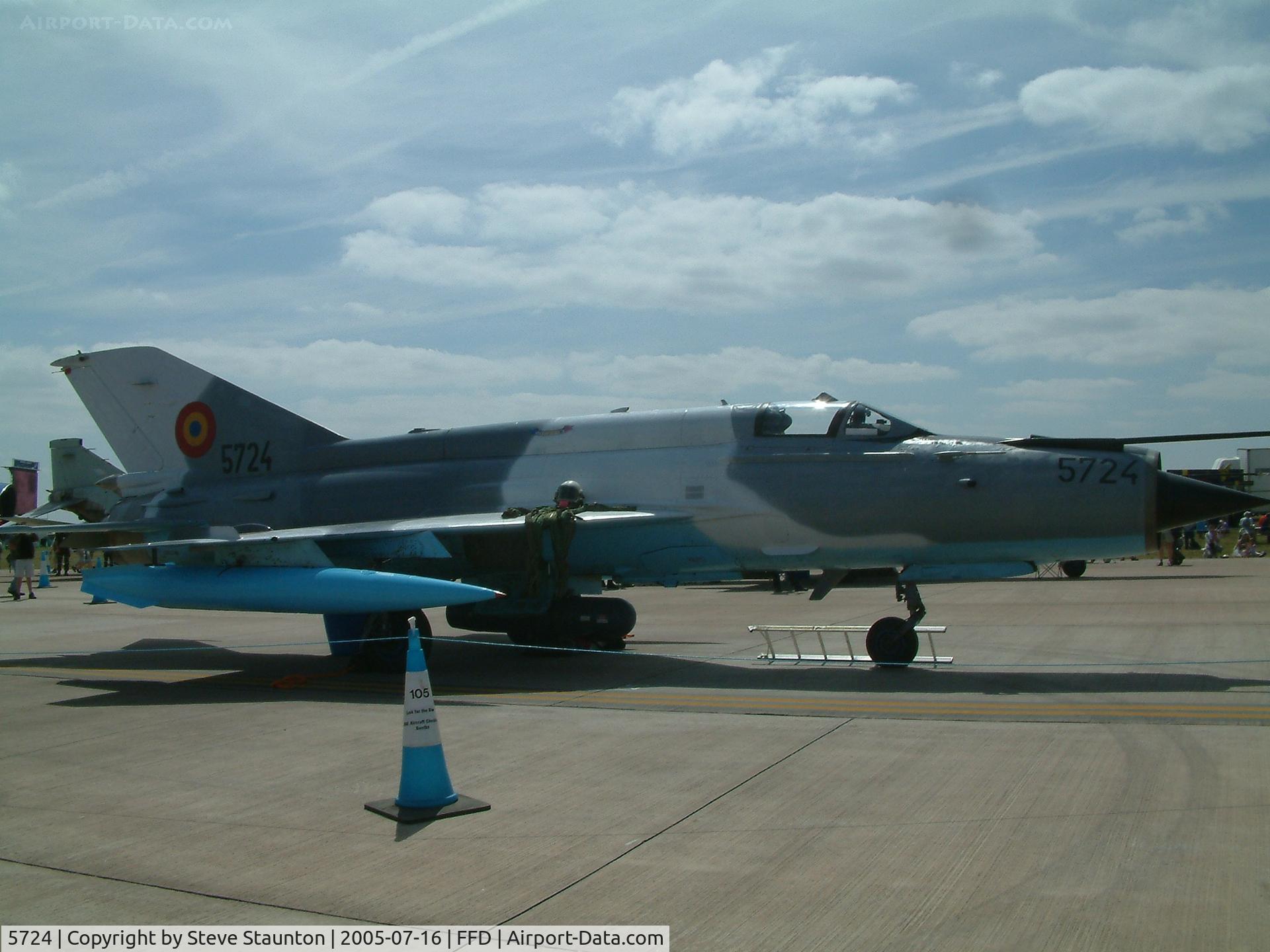 5724, Mikoyan-Gurevich MiG-21 C/N 96005724/0418, Royal International Air Tattoo 2005
