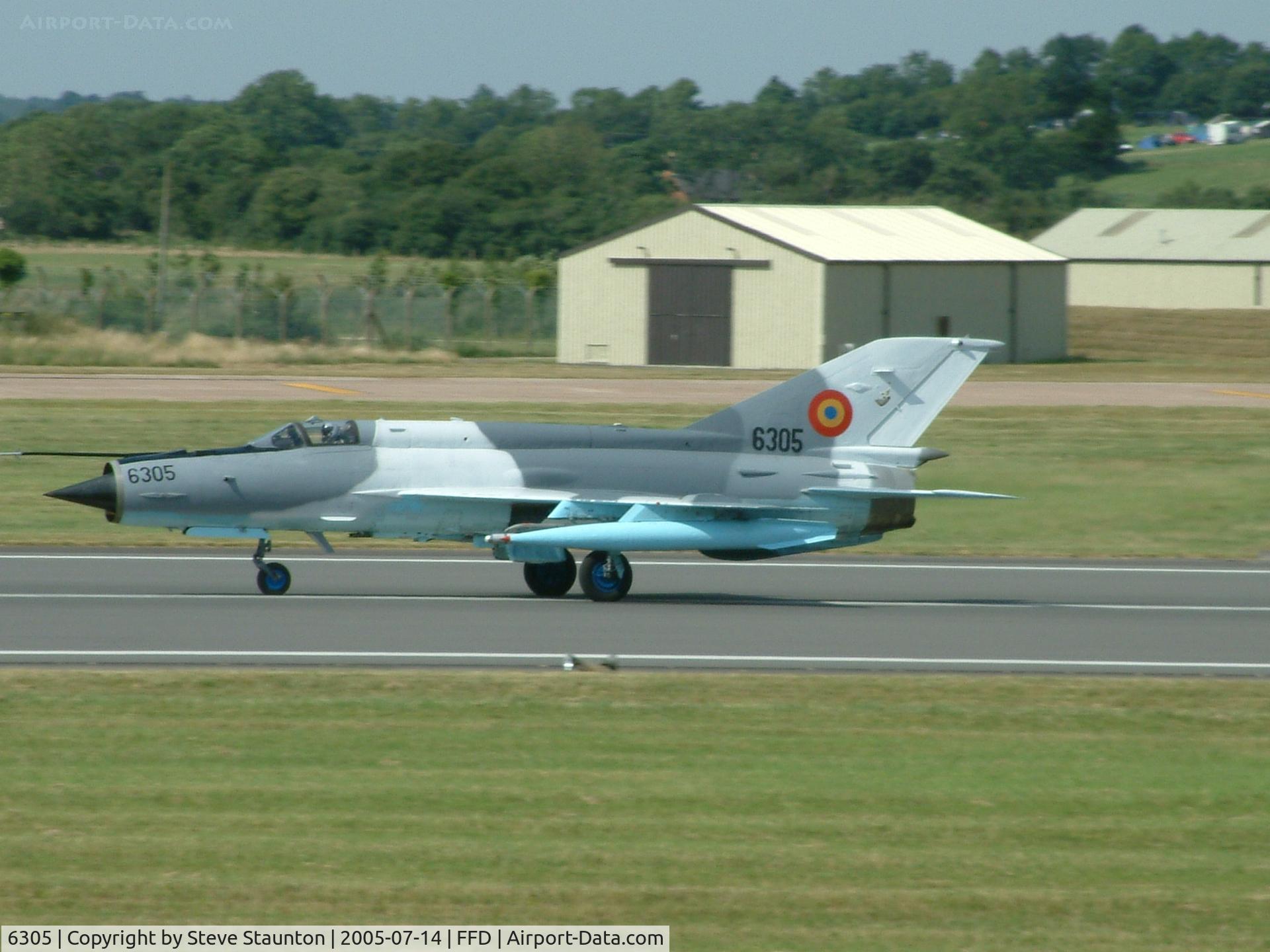 6305, Mikoyan-Gurevich MiG-21MF-75 Lancer C C/N 96006305/0507, Royal International Air Tattoo 2005
