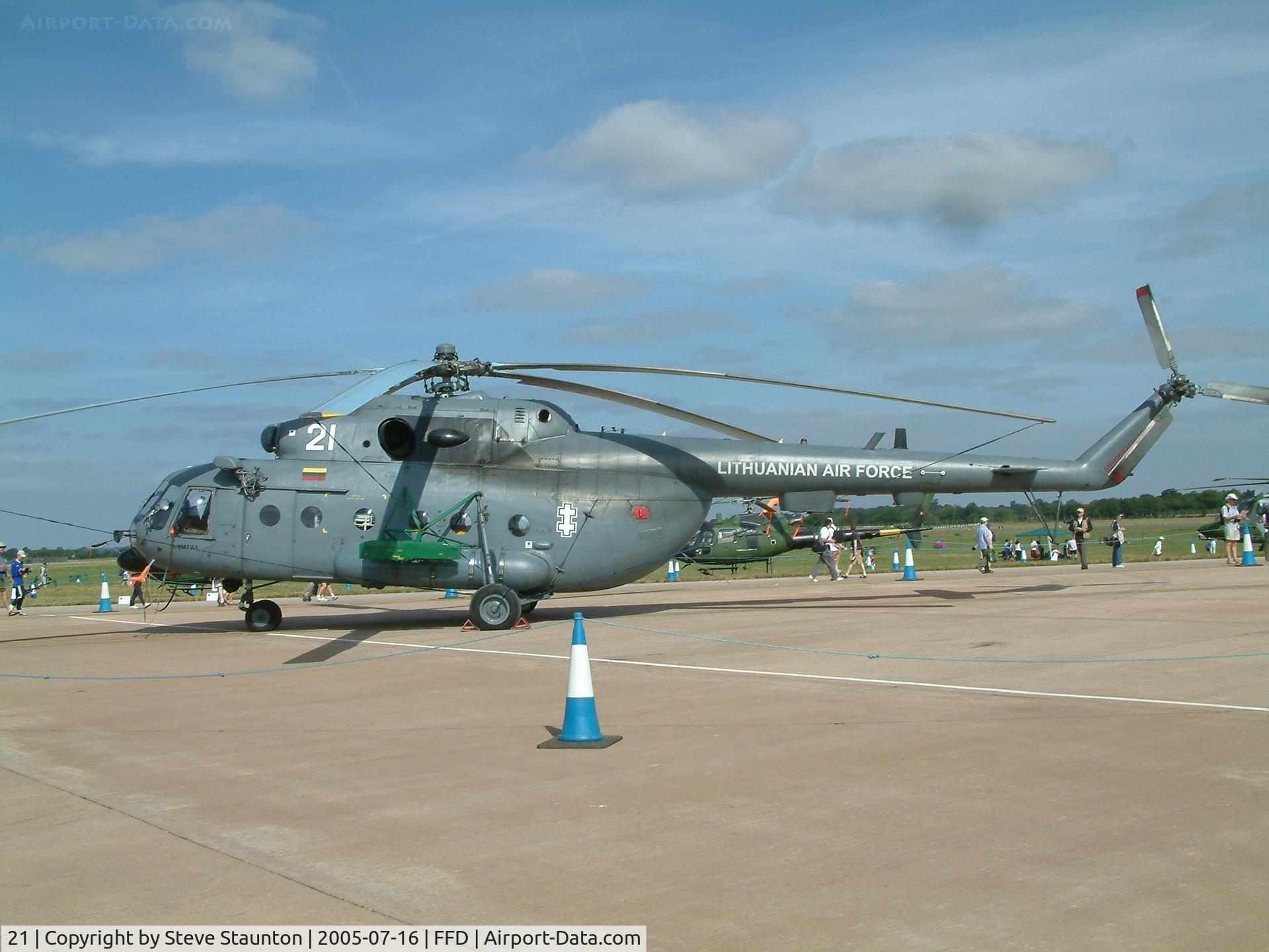 21, Mil Mi-8 MTV-1 Hip C/N 95911, Royal International Air Tattoo 2005