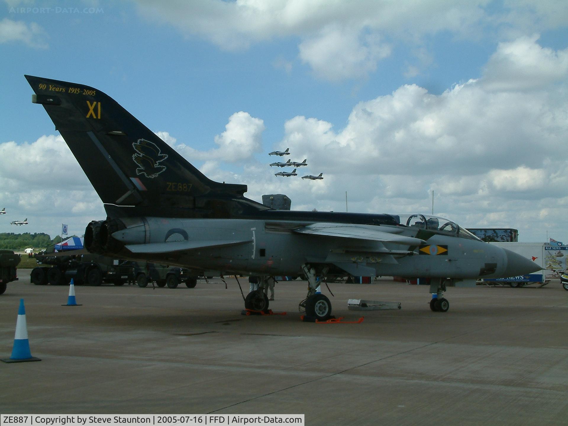 ZE887, 1988 Panavia Tornado F.3 C/N 3345, Royal International Air Tattoo 2005