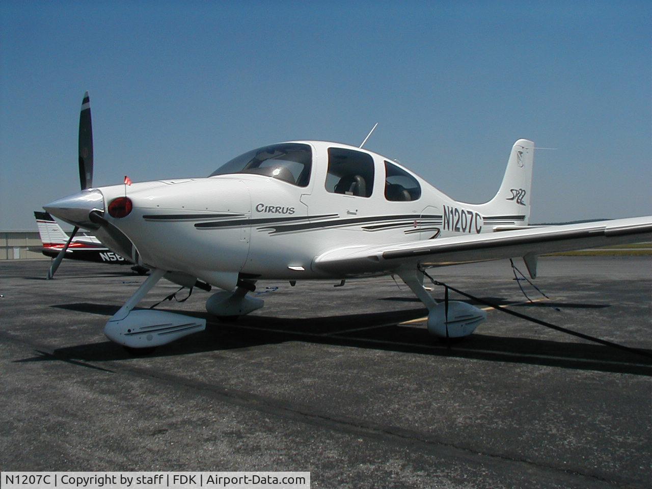 N1207C, 2003 Cirrus SR22 C/N 0455, fixed wing single engine