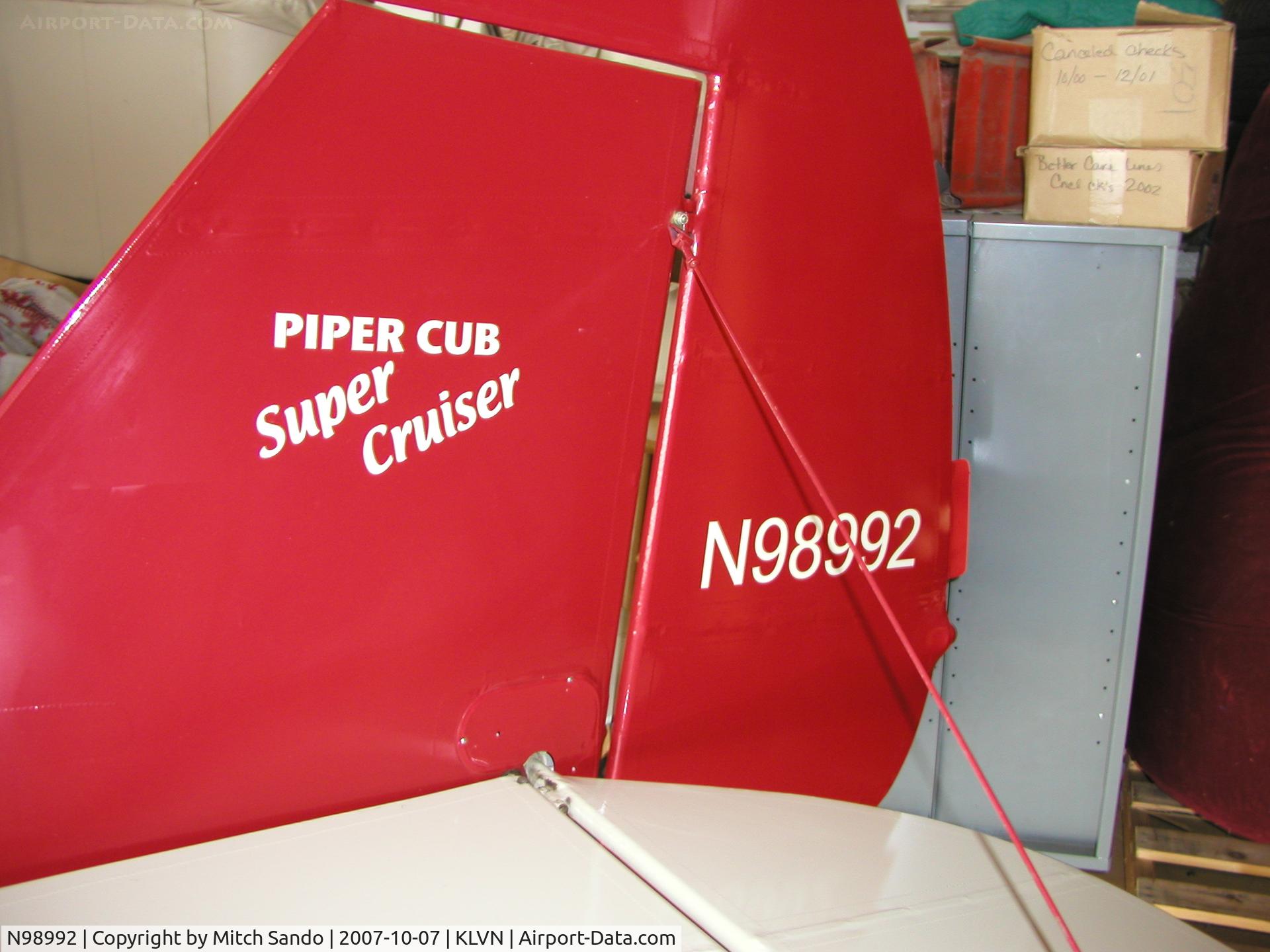N98992, 1946 Piper PA-12 Super Cruiser C/N 12-350, Parked inside the hangar.