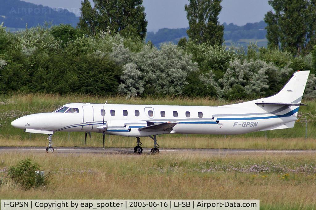 F-GPSN, 1990 Fairchild SA-227AC Metro III C/N AC-758B, taxi on bravo