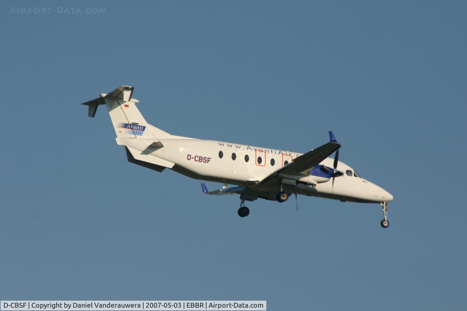 D-CBSF, 1992 Beech 1900D C/N UE-8, descending to rwy 02