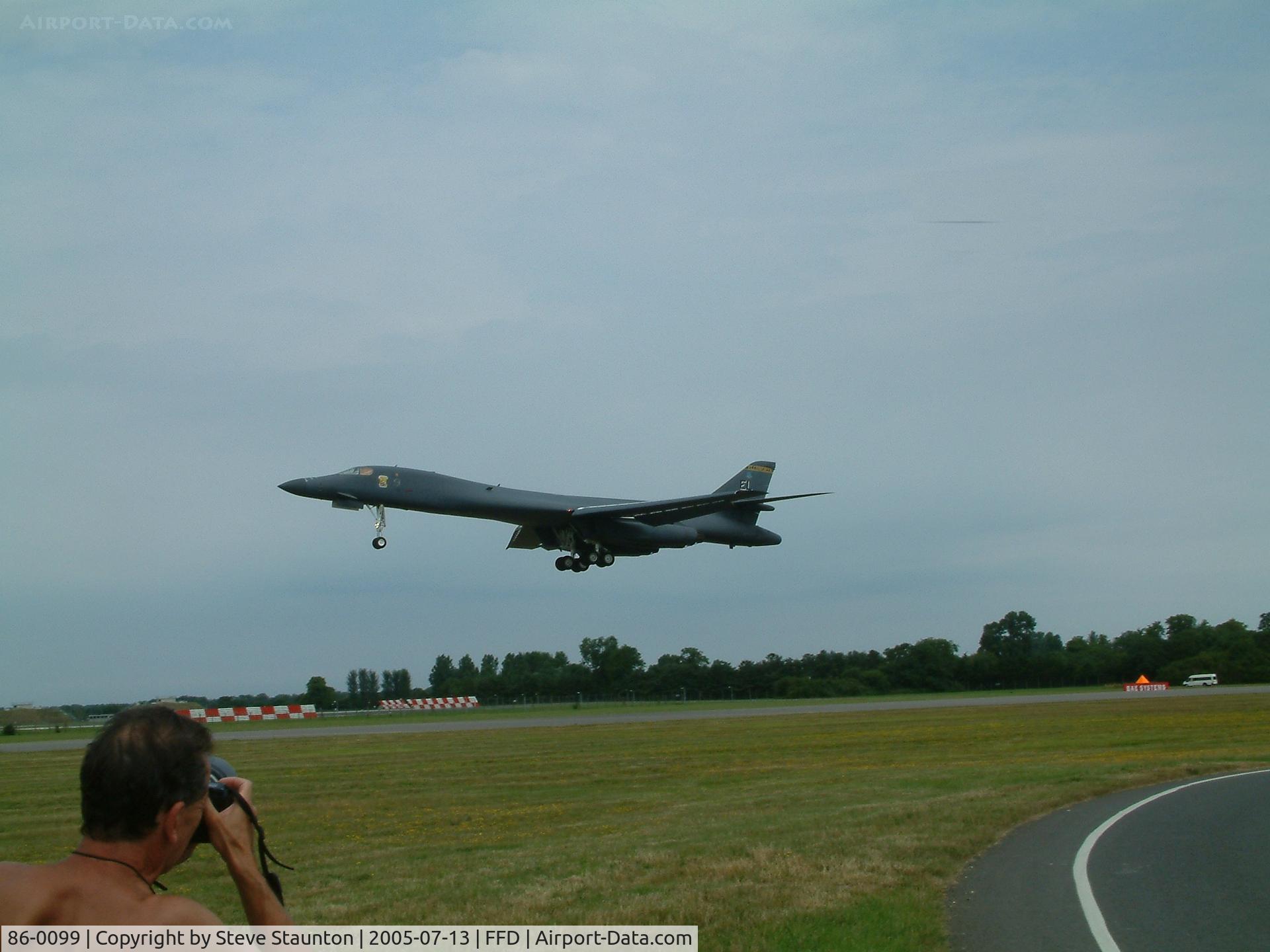 86-0099, 1986 Rockwell B-1B Lancer C/N 59, Royal International Air Tattoo 2005